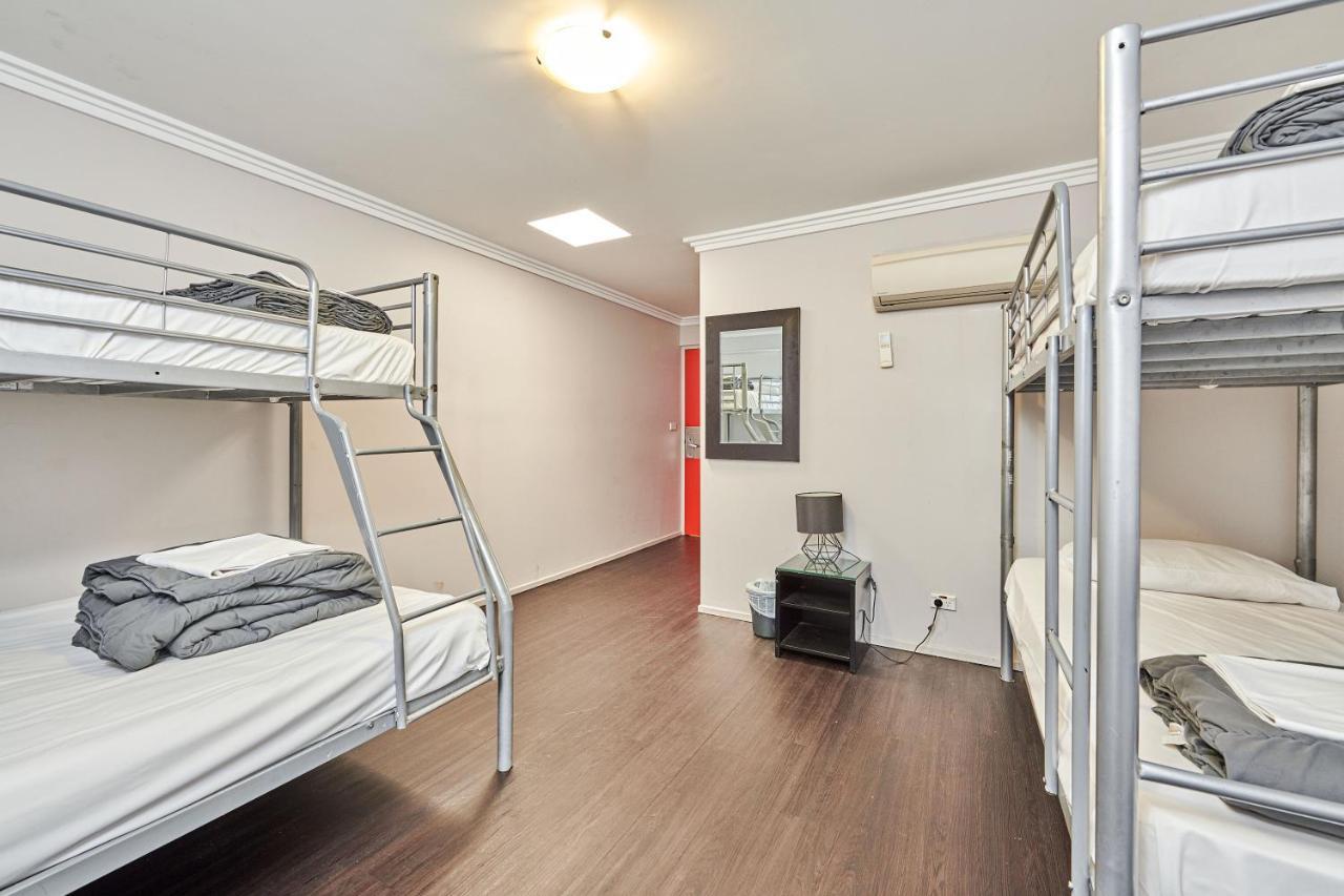 Nomads Byron Bay Backpackers Hostel Exterior photo